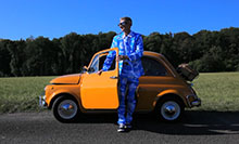 BLEK devant Fiat 500